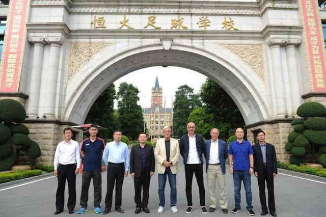 {百家樂}(恒大足球学校占地多少亩) {百家樂}(恒大足球学校占地多少亩)