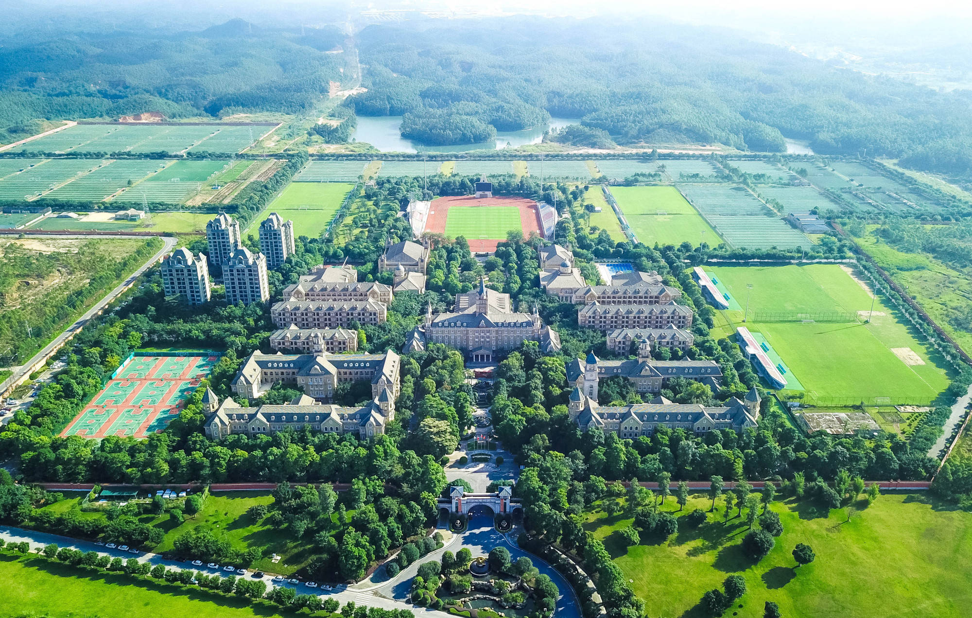 {百家樂}(恒大足球学校占地多少亩) {百家樂}(恒大足球学校占地多少亩)